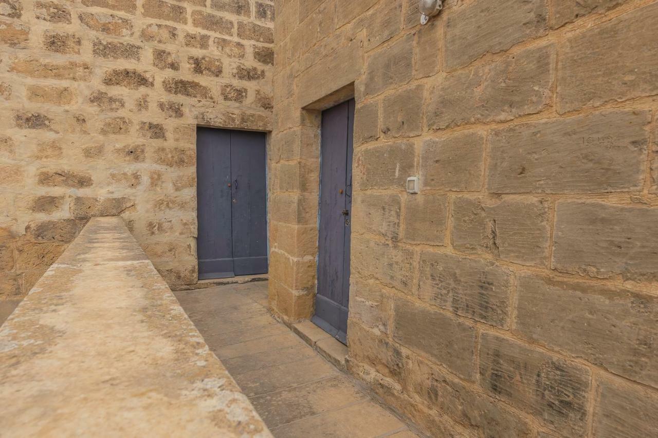 400Yr Farmhouse In Xaghra Gozo - Separate Rooms ภายนอก รูปภาพ