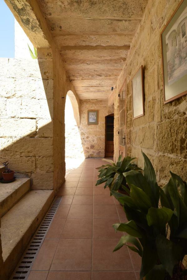 400Yr Farmhouse In Xaghra Gozo - Separate Rooms ภายนอก รูปภาพ